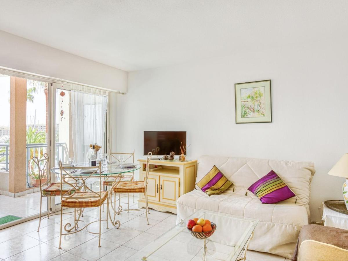 Appartement Royal Marine-5 *
